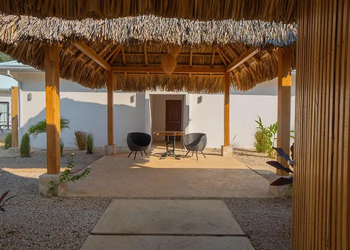 Vr Beachwalk Avellanas Hotel