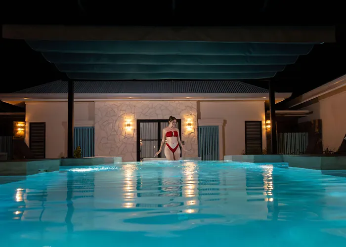 Vr Beachwalk Avellanas Hotel